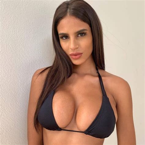 Brianna Gonva Nude Leaks Photos