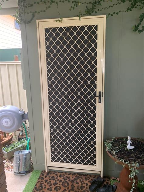 Mm Diamond Barrier Screens And Doors Moreton Bay Blinds Security