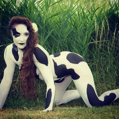 Bodypaint Challenge Week25 Awesome Topmodel Fineart White Black