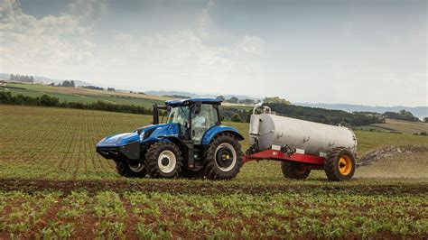 New Holland Leva Expointer O Primeiro Trator Movido A Biometano Do Mundo