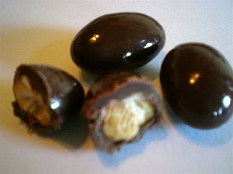 Marich Chocolate Toffee Almonds