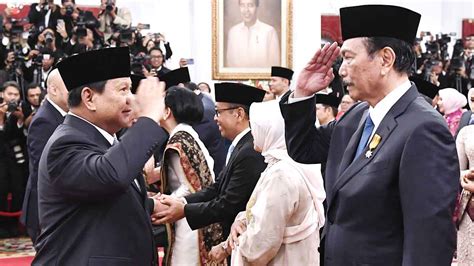 Presiden Prabowo Lantik Pejabat Setingkat Menteri Untuk Periode 2024