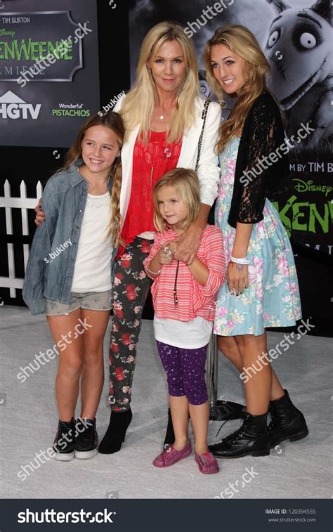 7 Lola ray facinelli Images, Stock Photos & Vectors | Shutterstock