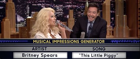 Il Video Di Christina Aguilera Che Imita Britney Spears Cher E Shakira