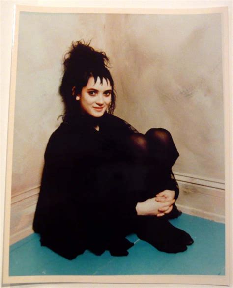 Lydia Deetz Un Personaje Que Volverá En Beetlejuice 2 Viste La Calle