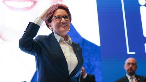 Meral Akşener İyi Parti de yeniden genel başkan seçildi Son Dakika