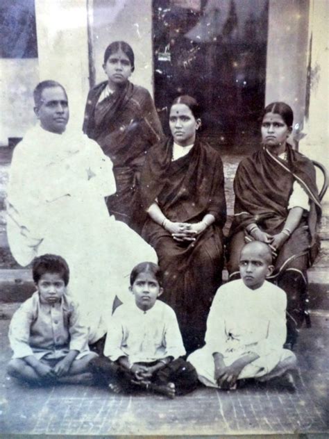 Group Photo of an Indian Family - Old Indian Photos