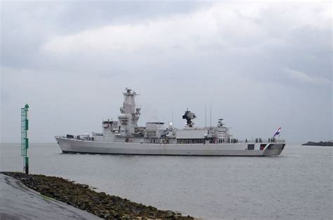 Zr Ms Van Speijk Vertrekt Richting Afrika Om De Komende Maanden