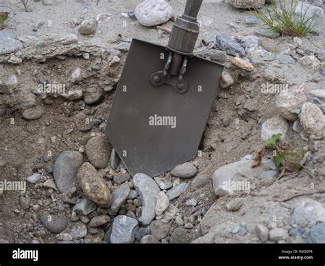 Dig A Hole Stock Photo Alamy