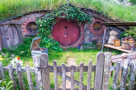 Things To Know Before Visiting Hobbiton New Zealand