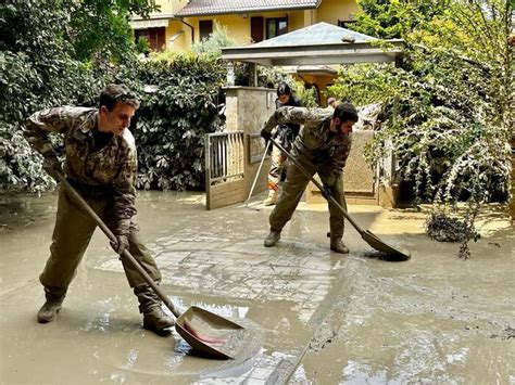 Giornata Di Lutto Nazionale Per Le Vittime Dell Alluvione In Emilia