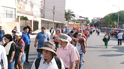 Trabajadores De La CGTP Loreto Se Movilizan Hacia El GOREL Diario De