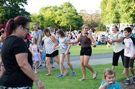 Zoo Picnic 2016 Sda Victoria Union For Workers In Retail Fast Food