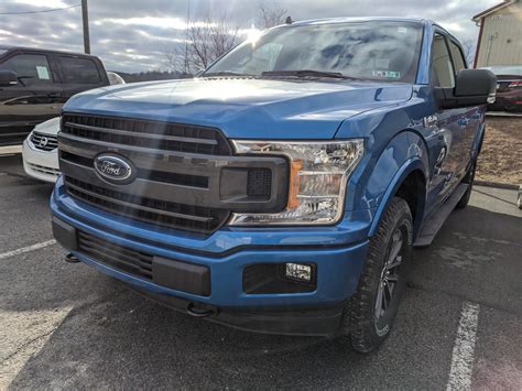 New 2020 Ford F 150 Xlt Crew Cab Pickup In Velocity Blue Metallic Greensburg Pa F03289