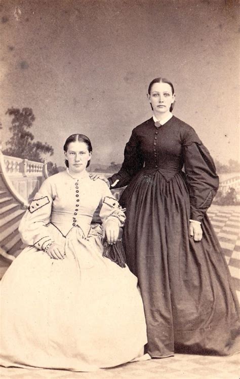 30 Elegant Photos Show The 1860s Womens Dress Styles Vintage Everyday