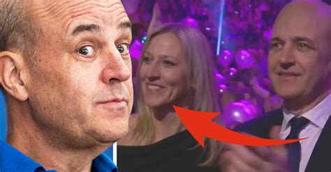 Här visar Fredrik Reinfeldt upp hemliga kärleken – mitt i