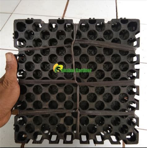 Drainase Cell Alas Rumput Sintetis Cm X Cm Lazada Indonesia