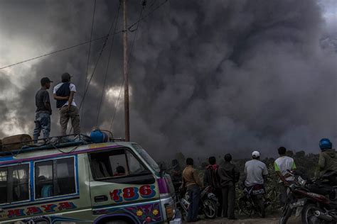 Up in Ash: Mount Sinabung Erupting Photos | Image #71 - ABC News