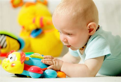 Игры с ребенком 10 месяцев - статья «BabySleep» про развивающие игры ...