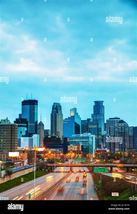Downtown Minneapolis Minnesota In The Morning Stock Photo Alamy