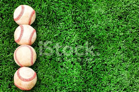 Foto De Stock Linha De Bolas De Beisebol Royalty Free Freeimages