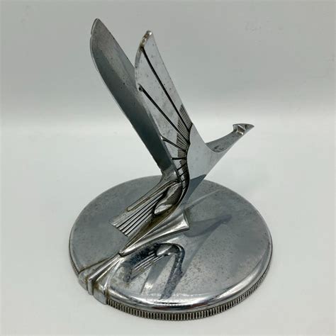 1931 32 33 34 Studebaker Hood Ornament Flying Goose Mascot Radiator Cap