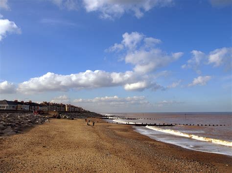 Withernsea Beach - Yorkshire | UK Beach Guide