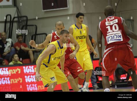 Basketball Team Hi Res Stock Photography And Images Alamy