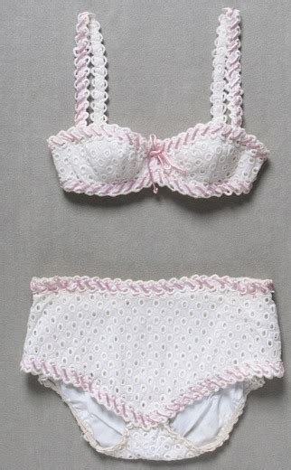 The Me I Saw Bikini S France