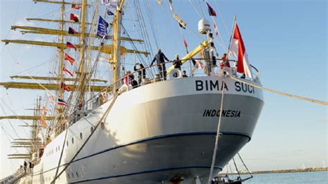 Kri Bima Suci Hadir Di Festival Kapal Terbesar Hanse Sail