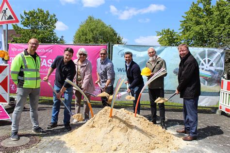 Spatenstich F R Den Glasfaserausbau In Oppenrod Glasfaserplus