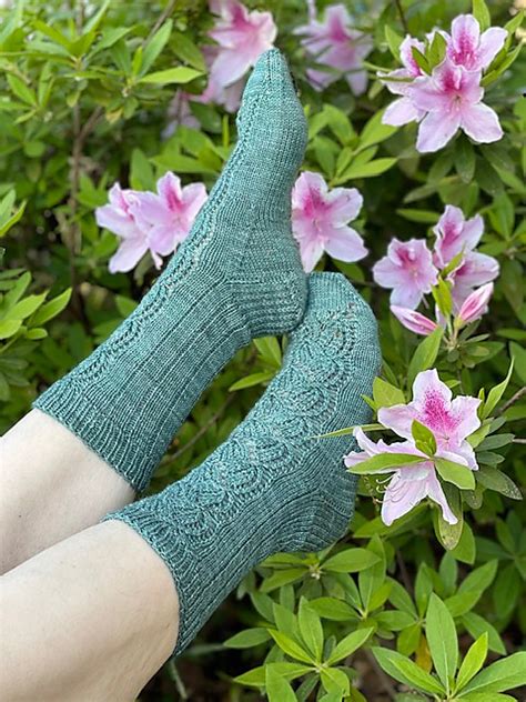 Ravelry Pearl Lace Socks Pattern By Rheba Designs