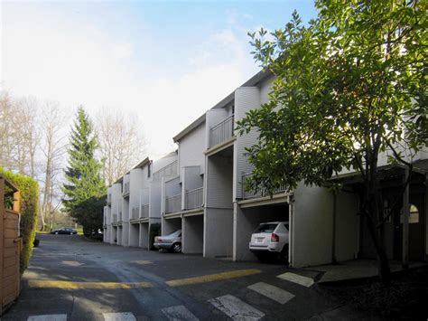 Southview Gardens 3240 East 58th Avenue Vancouver Goodman