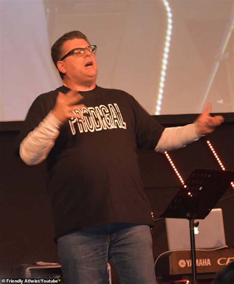 Missouri Pastor On Leave After Sexist Sermon Telling Women To Lose