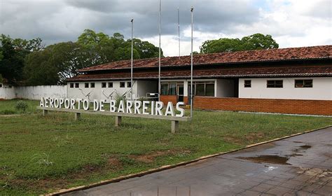 Avenida Presidente Getúlio Vargas no Centro Histórico de Barreiras