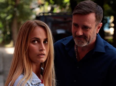 Кадры и фото из сериала Ты мой, я твоя