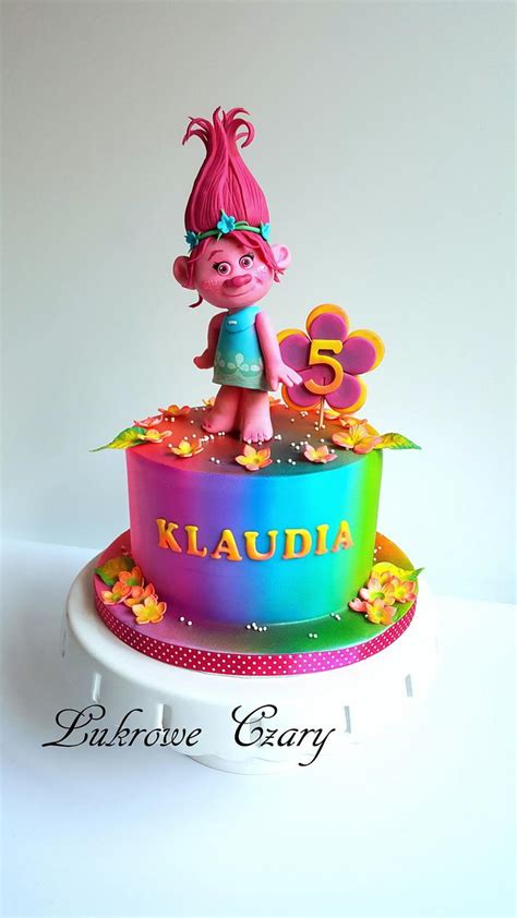 Trolls Poppy Cake Decorated Cake By Lukrowe Czary Cakesdecor