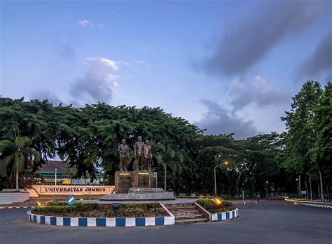 peran bem  menjaga demokratisasi kampus beritabaruco jawa timur