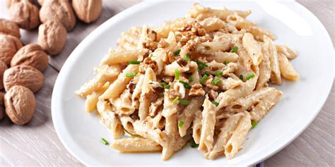 Ricetta Pasta Con Pesto Alle Noci Facile Come Uno Chef