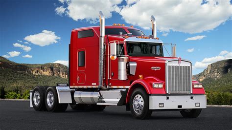 Kenworth - W900L Studio Sleeper | This Kenworth W900L is equ… | Flickr