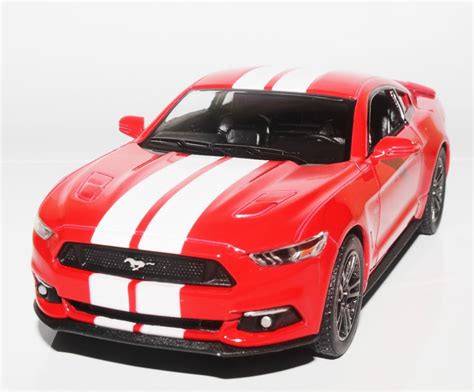 Miniatura De Metal Ford Mustang Gt Vermelho Cm Mercado