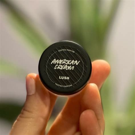 Lush Fresh Handmade Cosmetics American Cream Solid Perfume Review