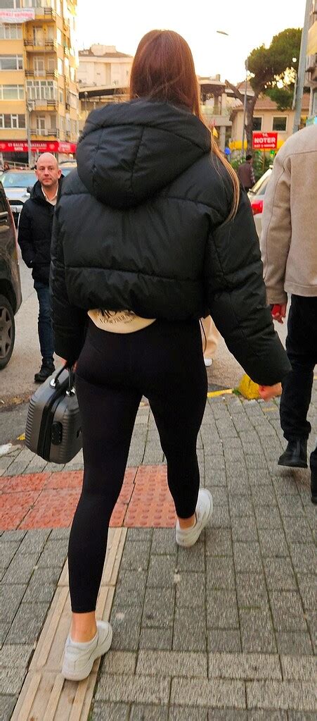 Tall Girl With A Tight Ass Spandex Leggings Yoga Pants Forum