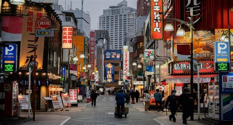 Descubre la cultura e historia de Japón consejos para ahorrar dinero