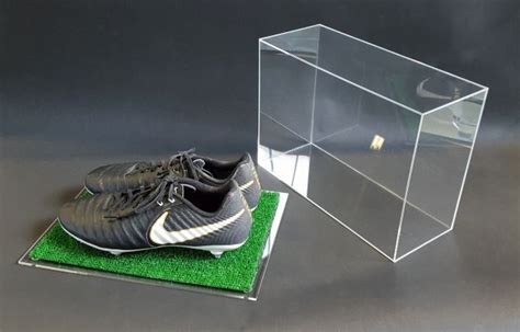 Teca Vetrina Per Scarpe Da Calcio Football In Plexiglass Annunci