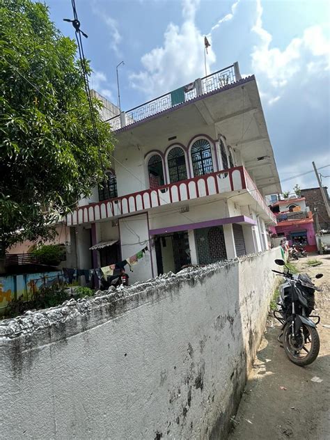 Resale 6 Bedroom 3400 Sq Ft Independent House In Sikandarpur