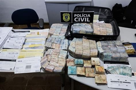 Contadora De Esquema Criminoso Presa R Mil Dentro De Mala