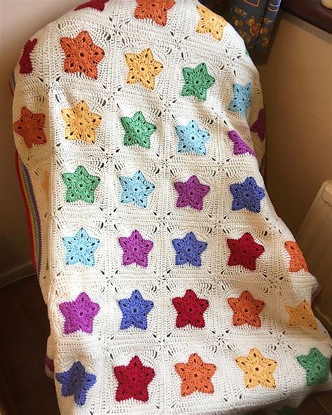 Ravelry Rainbow Of Stars Blanket Pattern By Helen McLean