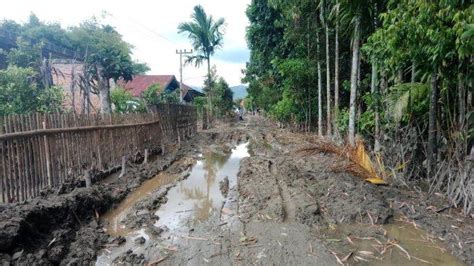 Warga Kerinci Dan Sungai Penuh Masih Waswas Korban Banjir Mulai Bersih