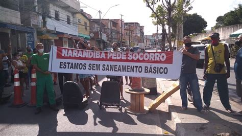 Moradores Protestam Por Saneamento B Sico Ap S An Ncio De Constru O De